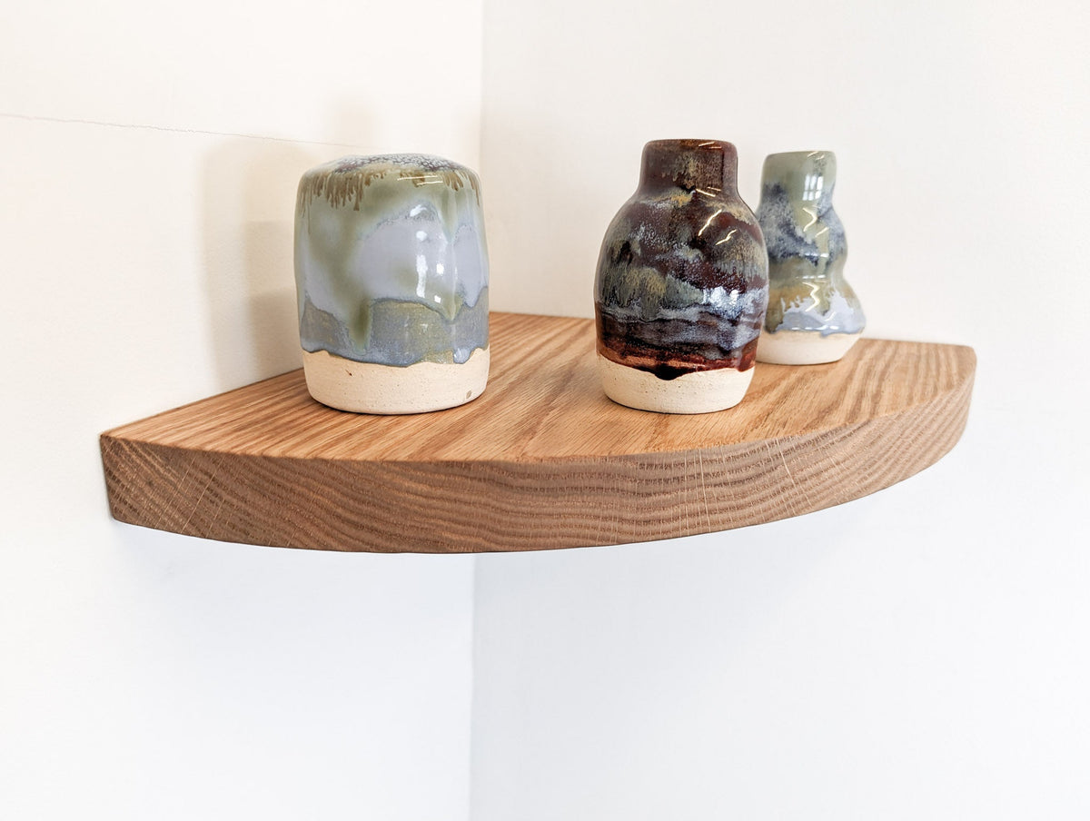 Floating Corner Shelf with Round Edge in Mahogany