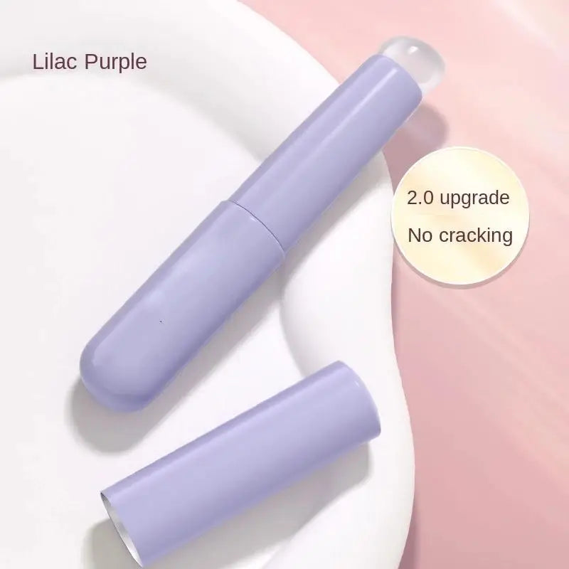 Silicone Lip Brush & Applicator with Protective Cap