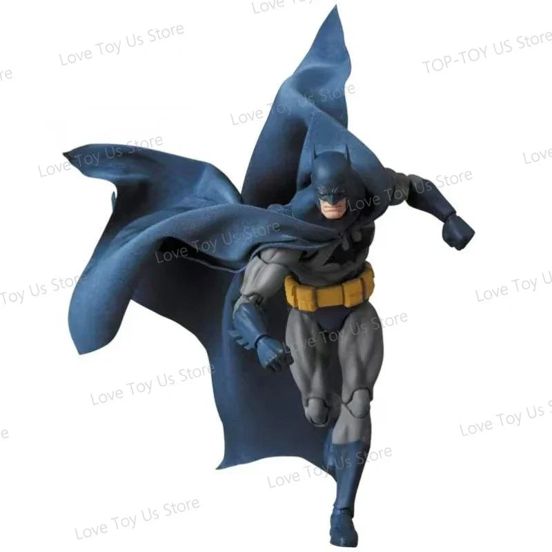 HOT in Stock CT Toys Batman Hush Blue Version Mafex 105 Black Version Dc Bat Man Anime Action Figure Figurine Model Statue Gift