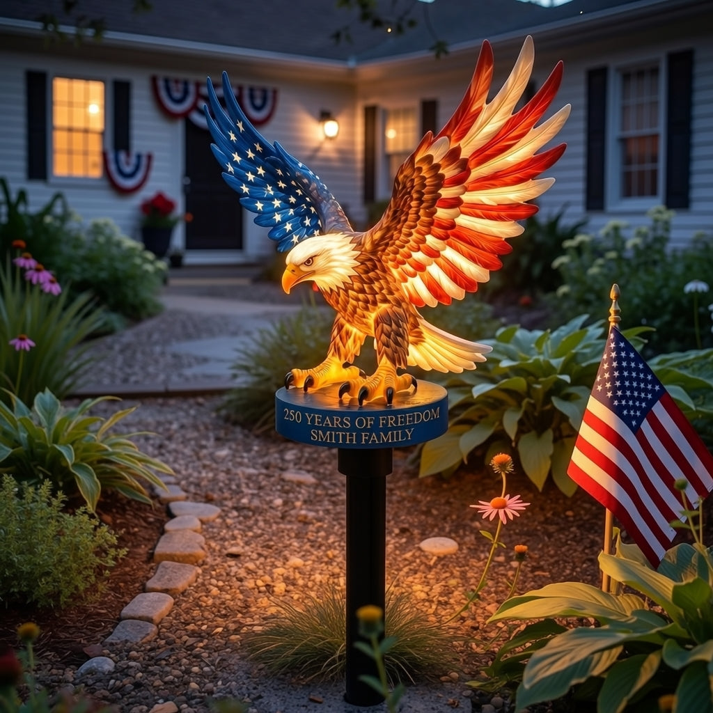 Solar Eagle Outdoor Garden Light