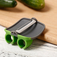 Finger Grip Vegetable Peeler