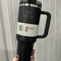 Stanley 40oz Quencher H2.0 Flowstate Tumbler- Black