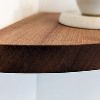 Floating Corner Shelf with Round Edge in Oak
