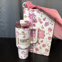Stanley x LoveShackFancy 40oz Ribbon Rosa Flowstate H2.0 Tumbler White & Pink